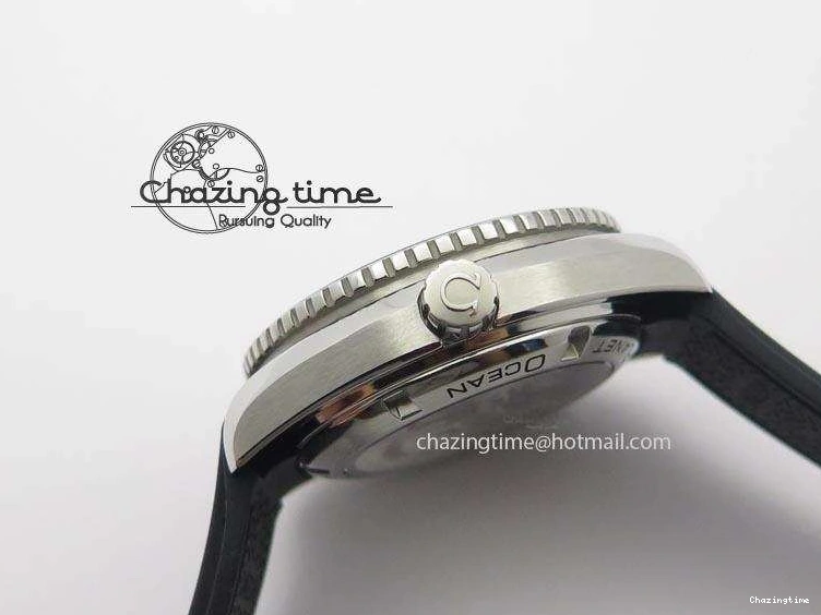 0412 Colorful Planet Ocean SS Bp Maker 45mm Black Bezel On Black Rubber Strap A 8219